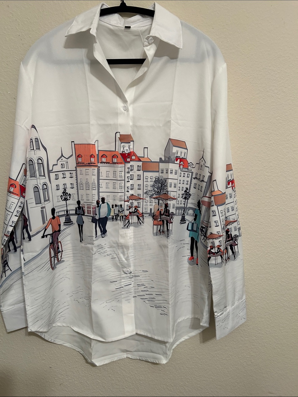 White Cityscape Button-Front Blouse with Scenic Print